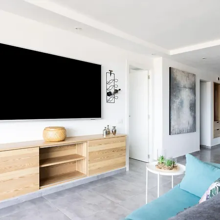 Daire In Und Panoramablick By Interhome