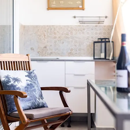 Daire In Und Panoramablick By Interhome